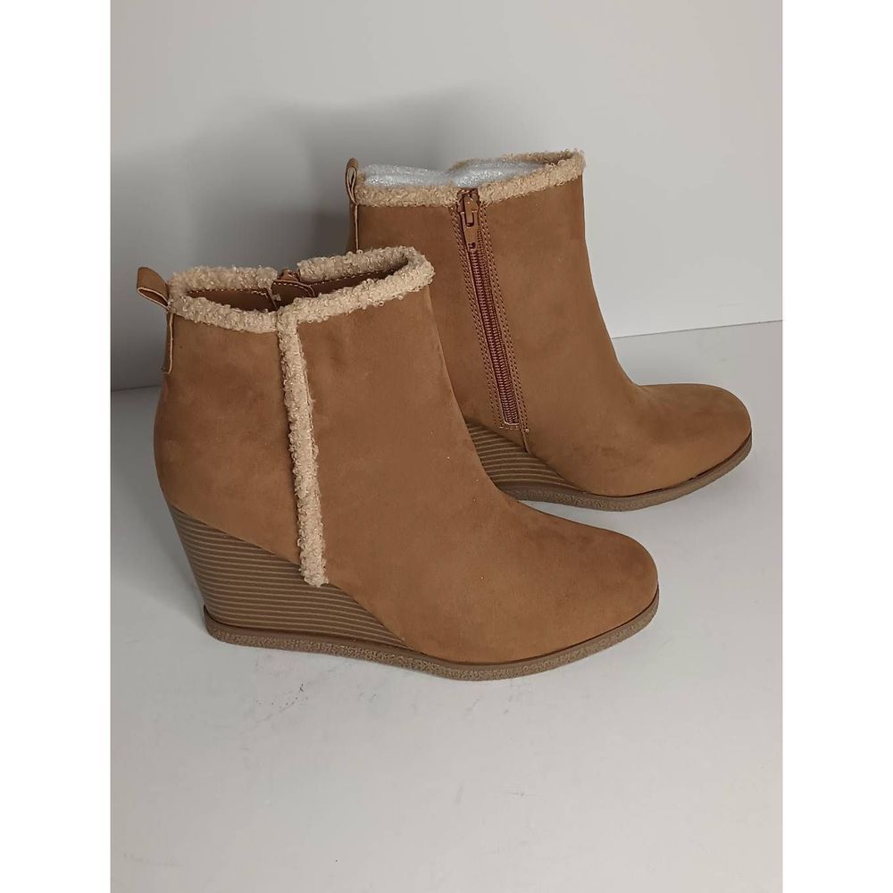 Sun + Stone Camillia F Womens Faux Suede Ankle Wedge Boots Size 10M